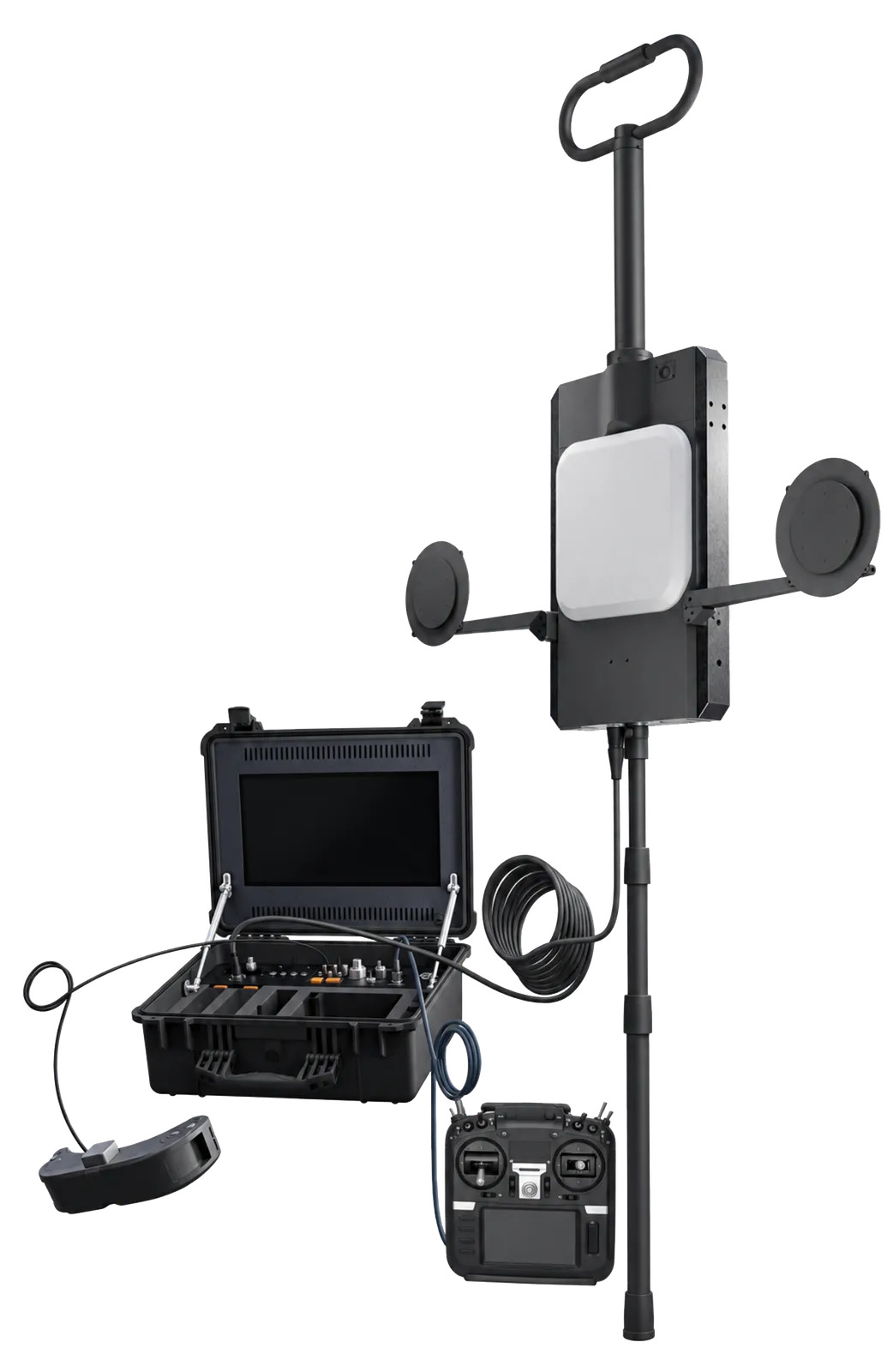 Mástil de antena junto a una maleta de control con pantalla y un radiocontrol